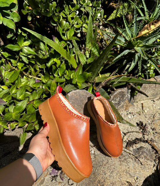 Leather Sheepskin Clogs: Caramel Brown Fur Boots with Patterned Trim